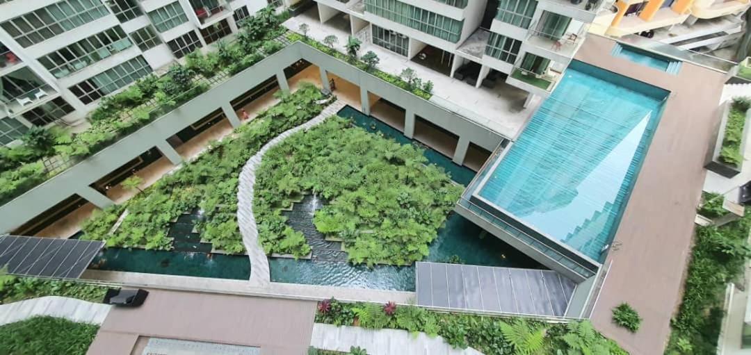 Regalia Suites With Infinity Pool Klcc By Staycation Homes Kuala Lumpur Luaran gambar